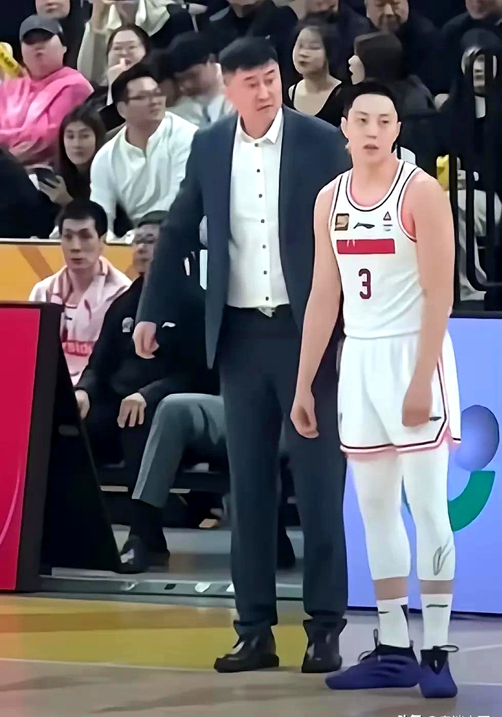 山西队轻取广东队，恩比德高光表现