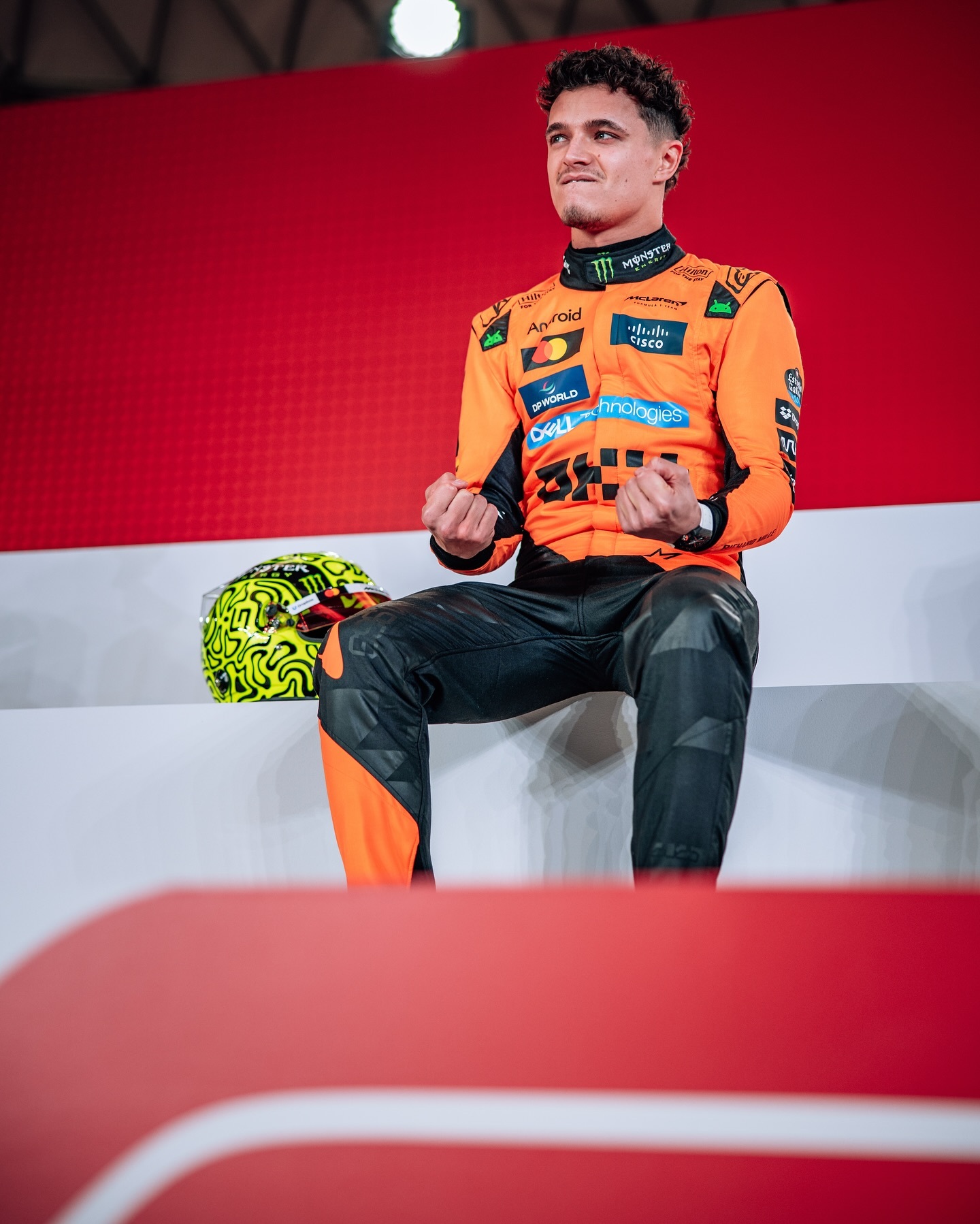 红牛车队轻取雷诺车队，阿隆索惊艳四座