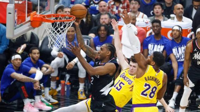 快船大胜湖人，詹姆斯又遭狂虐