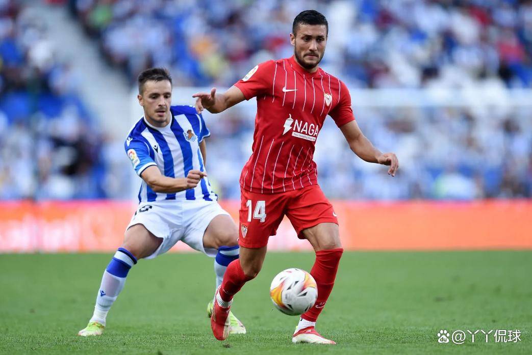 皇家社会队内矛盾激烈，主帅急需化解