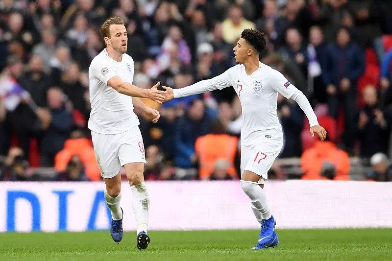 里昂鏖战克罗地亚，穆勒扛起全队