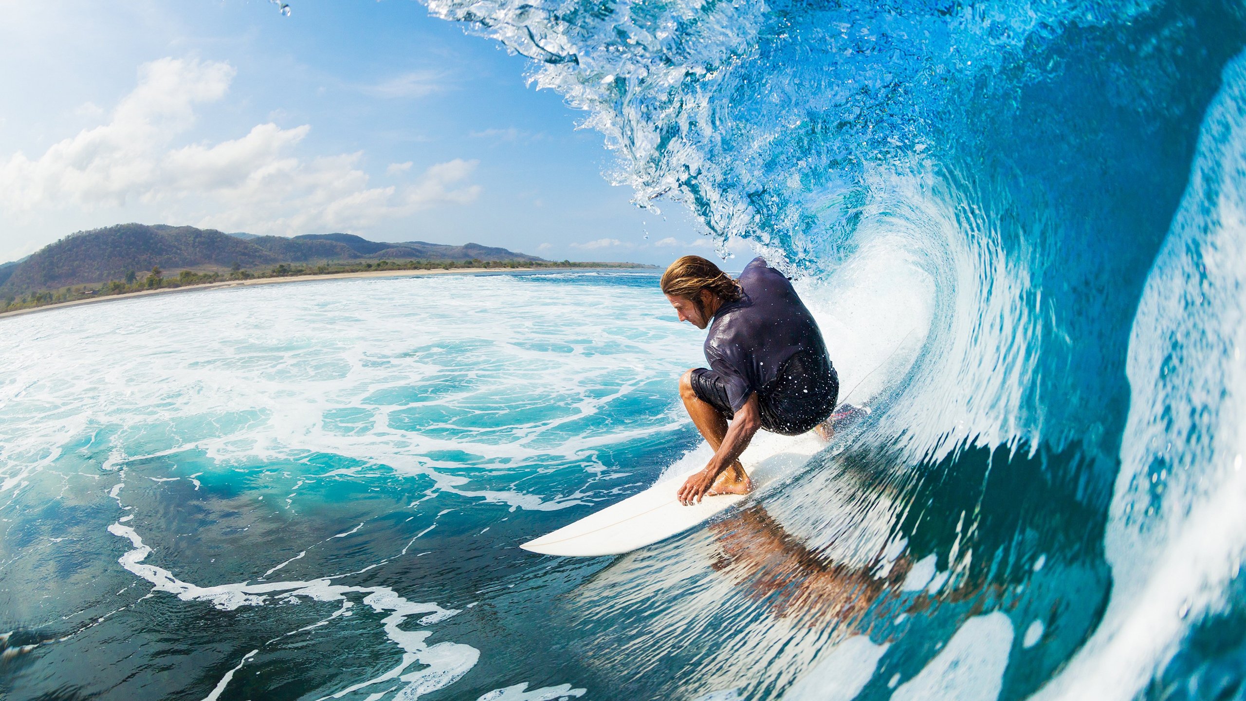 哈利伯顿爆发，步行者全面压制灰熊