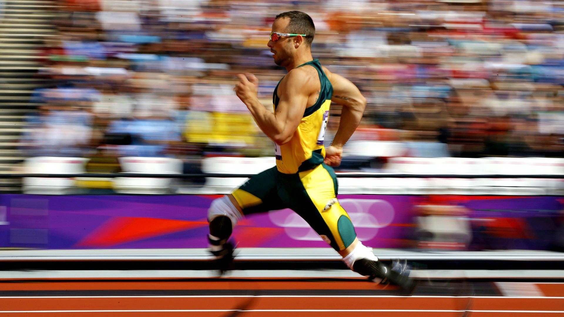 鏖战银石，诺里斯关键超越，雷诺终结威廉姆斯十年压制