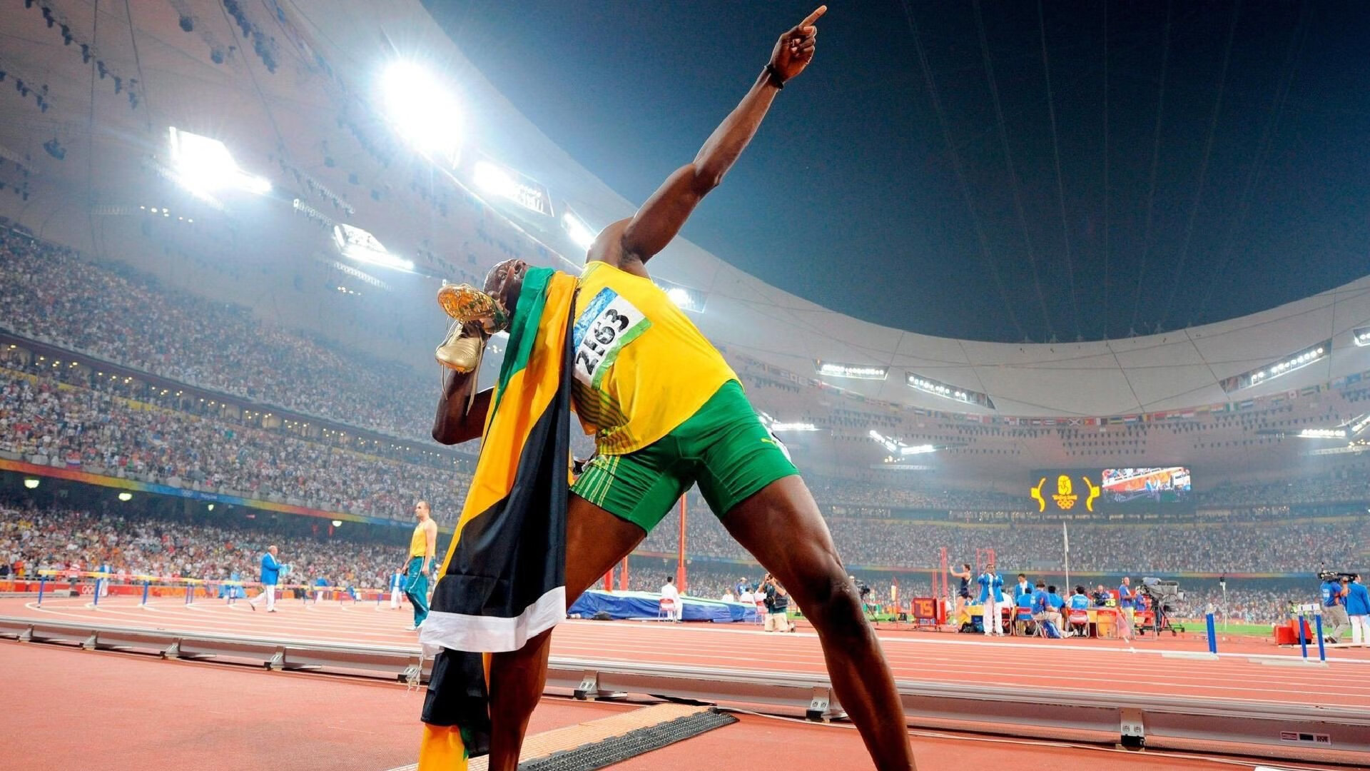 东方广厦狂胜绿军，欧文年度焦点战上演接管时刻